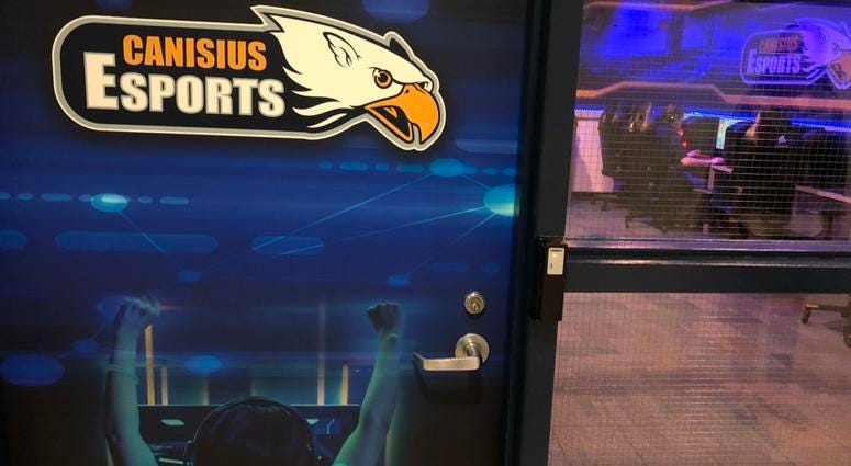 Canisius College e-sports lab. October 26, 2018 (WBEN Photo/Mike Baggerman)